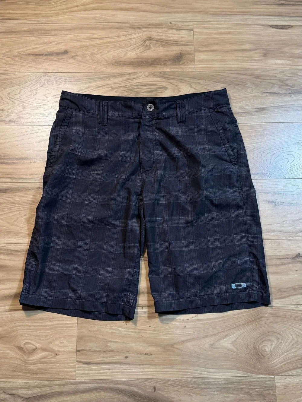 Oakley Men's Black Plaid Performance Shorts